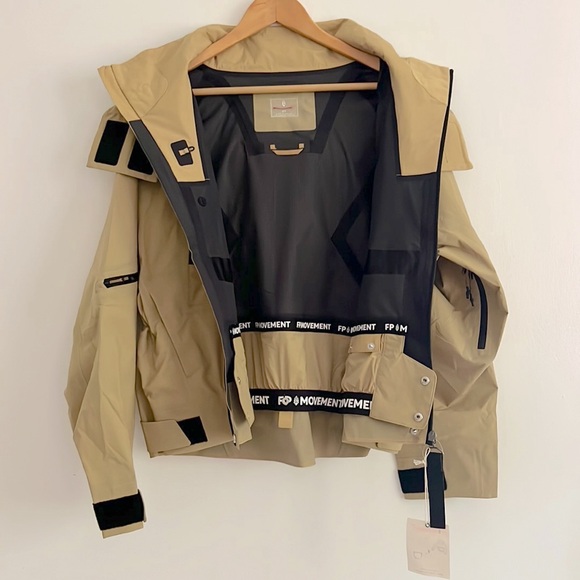 Free People FP Movement Zephyr Packable Ski Snowboard Shell Jacket NWT - Picture 10 of 14